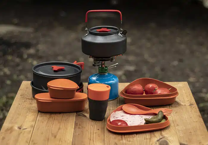 ظروف پخت و پز مورد نیاز کمپینگ